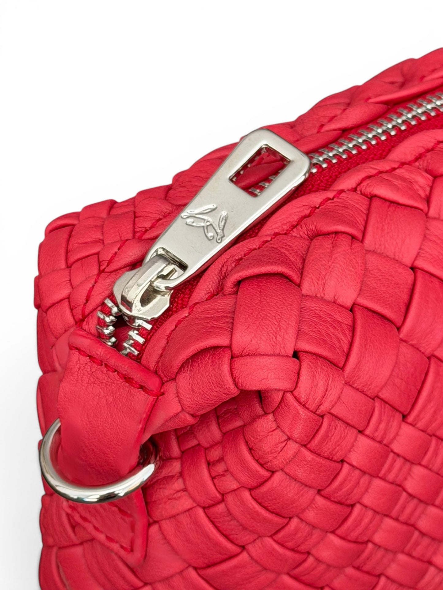 Handwoven Bag 5041 lipstick